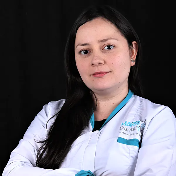 Img-Marr_Dental-Staff-Dra. Angela Franco_Odontologia Estetica