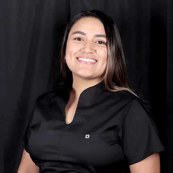 Img-Marr_Dental-Staff-Dra. Isabella Martinez_Odontologa Estetica