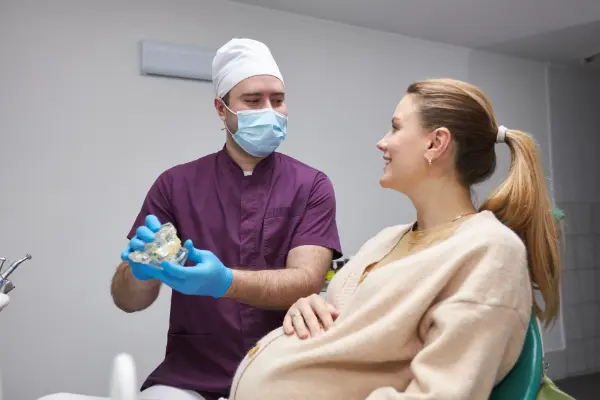 El dolor de muela en el embarazo es una situación que puede generar preocupación y muchas preguntas en las futuras madres. Una de las más comunes es si es malo...
